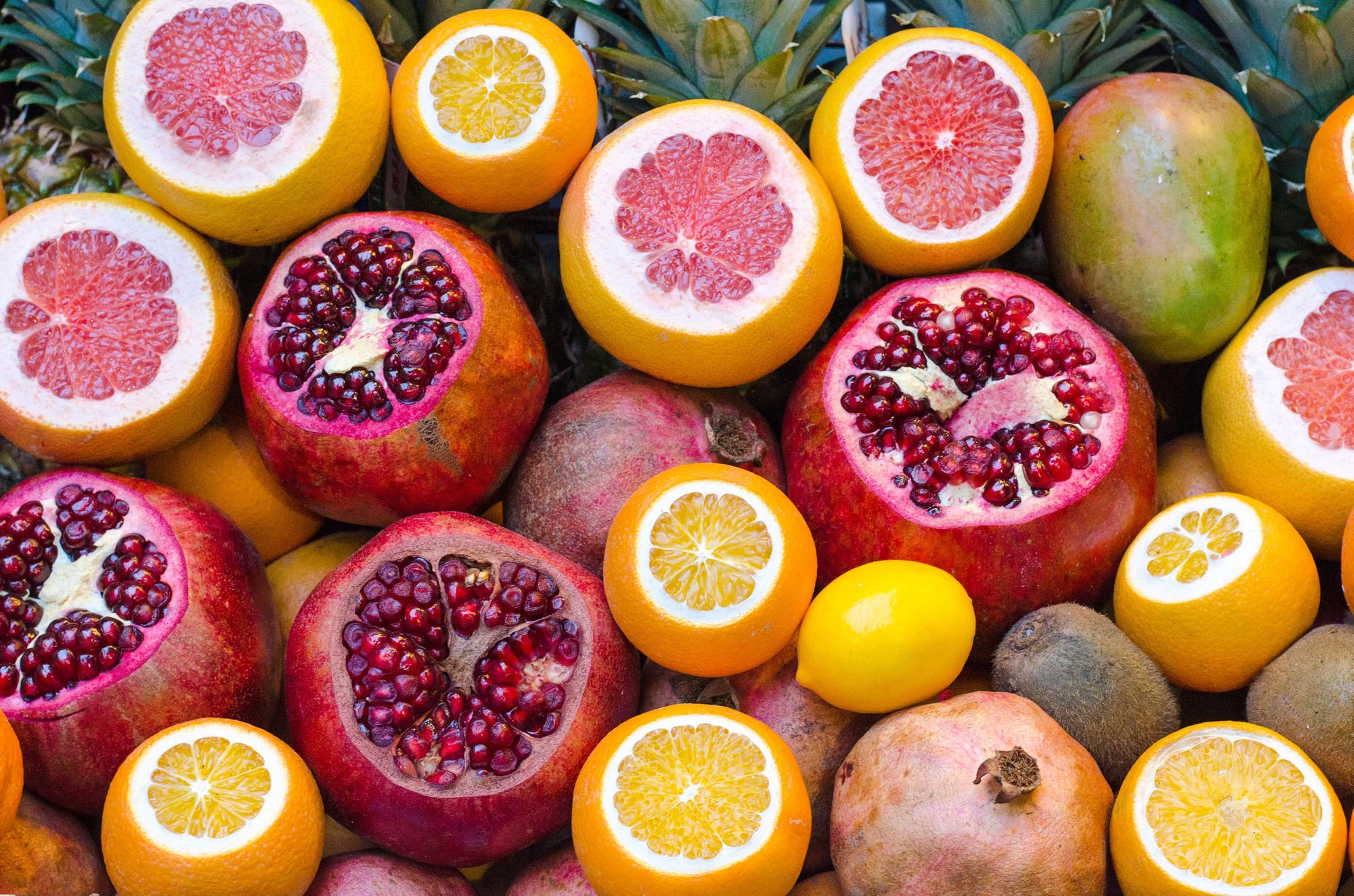10 Dietary Tips To Soothe Menstrual Cramps